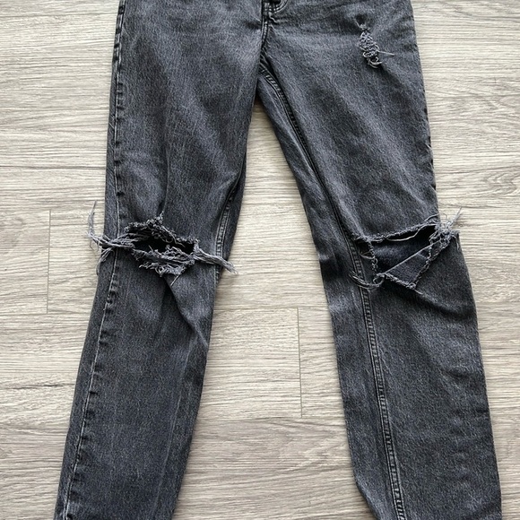 Abercrombie & Fitch - 90's Straight Ultra High Rise Size 28/6R Black Denim - Picture 6 of 7